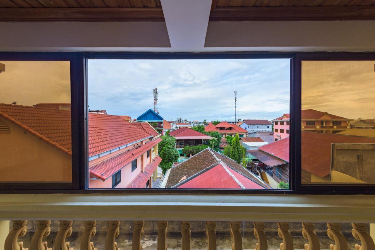Happy Heng Heang Guesthouse Siem Reap Buitenkant foto
