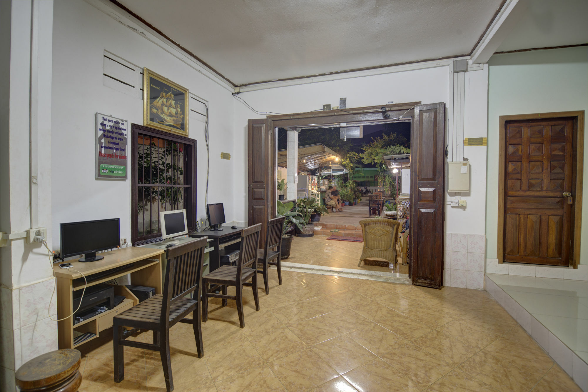 Happy Heng Heang Guesthouse Siem Reap Buitenkant foto